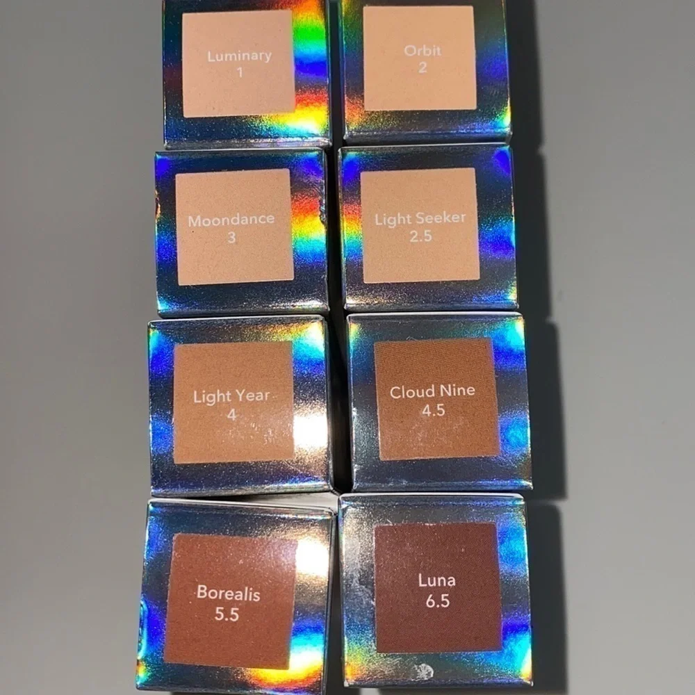 BECCA LIGHT SHIFTER DEWING TINT